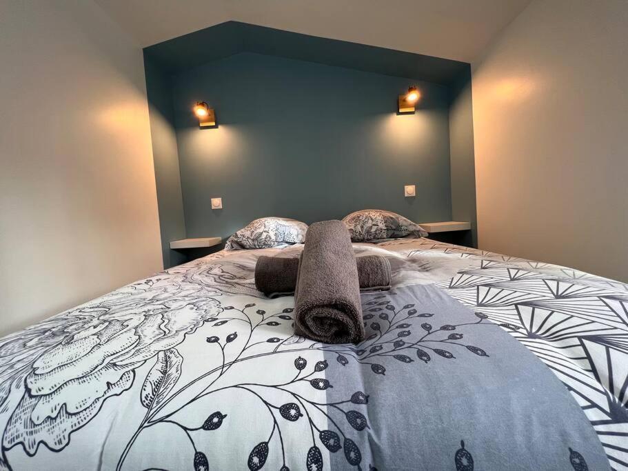 La Palmeraie -Wifi Fibre- Centre Ville -Property Rental Nm Fontenay-le-Comte Exterior photo